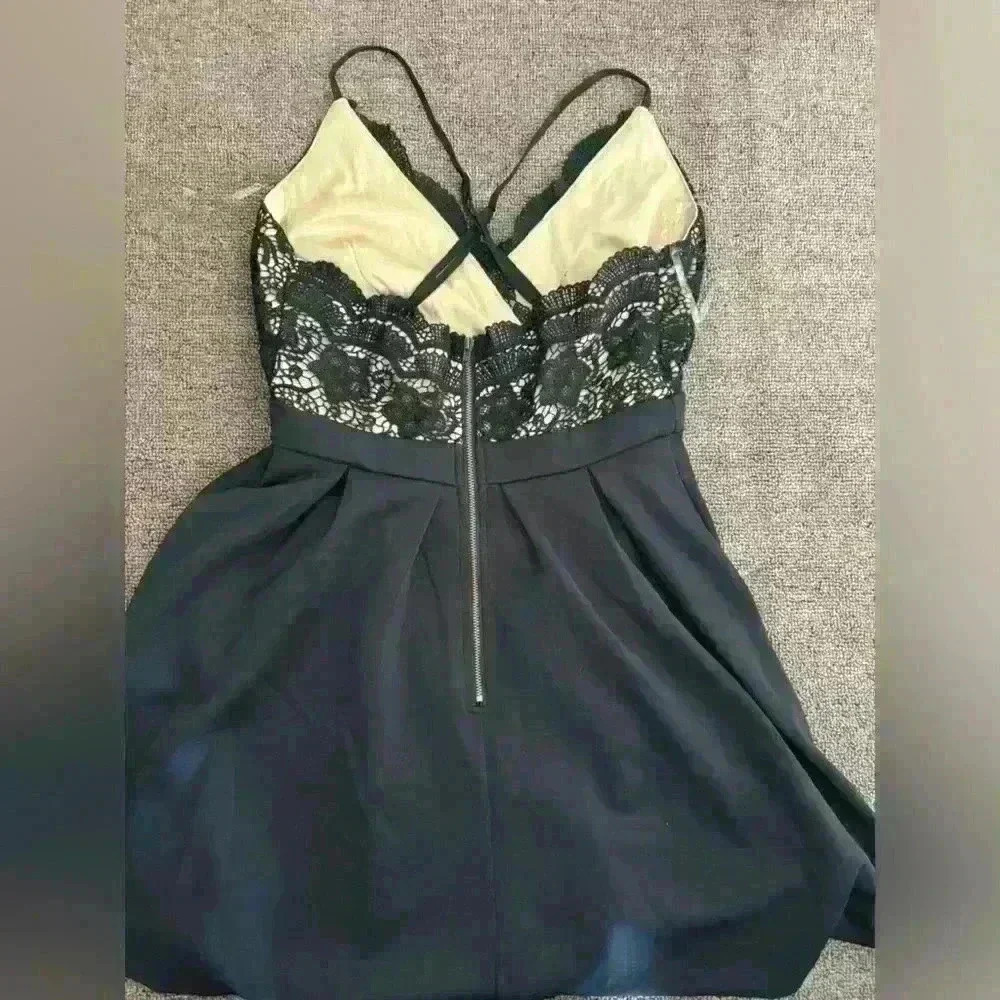 Francesca’s dress nwt - Picture 5 of 5
